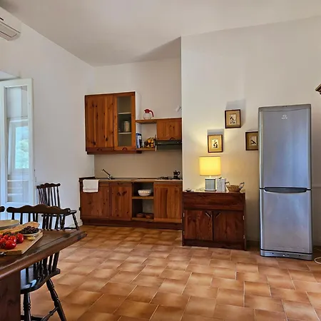 Eolie Apartment
